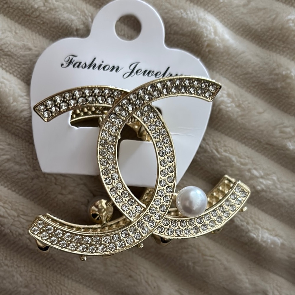 Elegant fashion  Gold and Silver Crystal hair clip